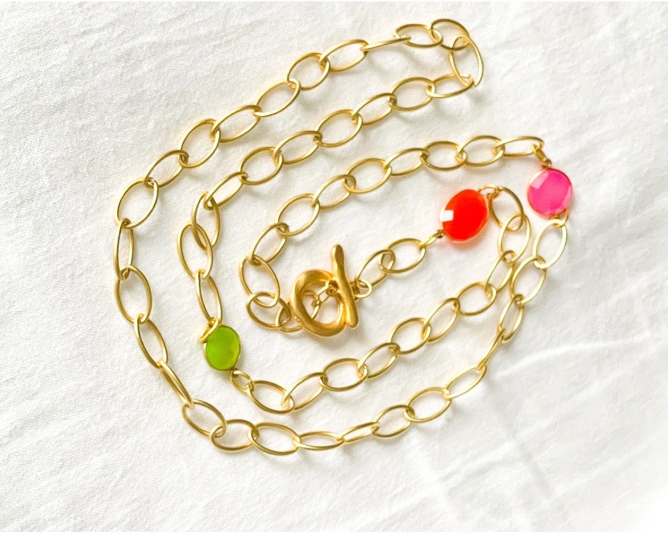 Gliederkette „Colors“ Stahl, vergoldet mit Achat