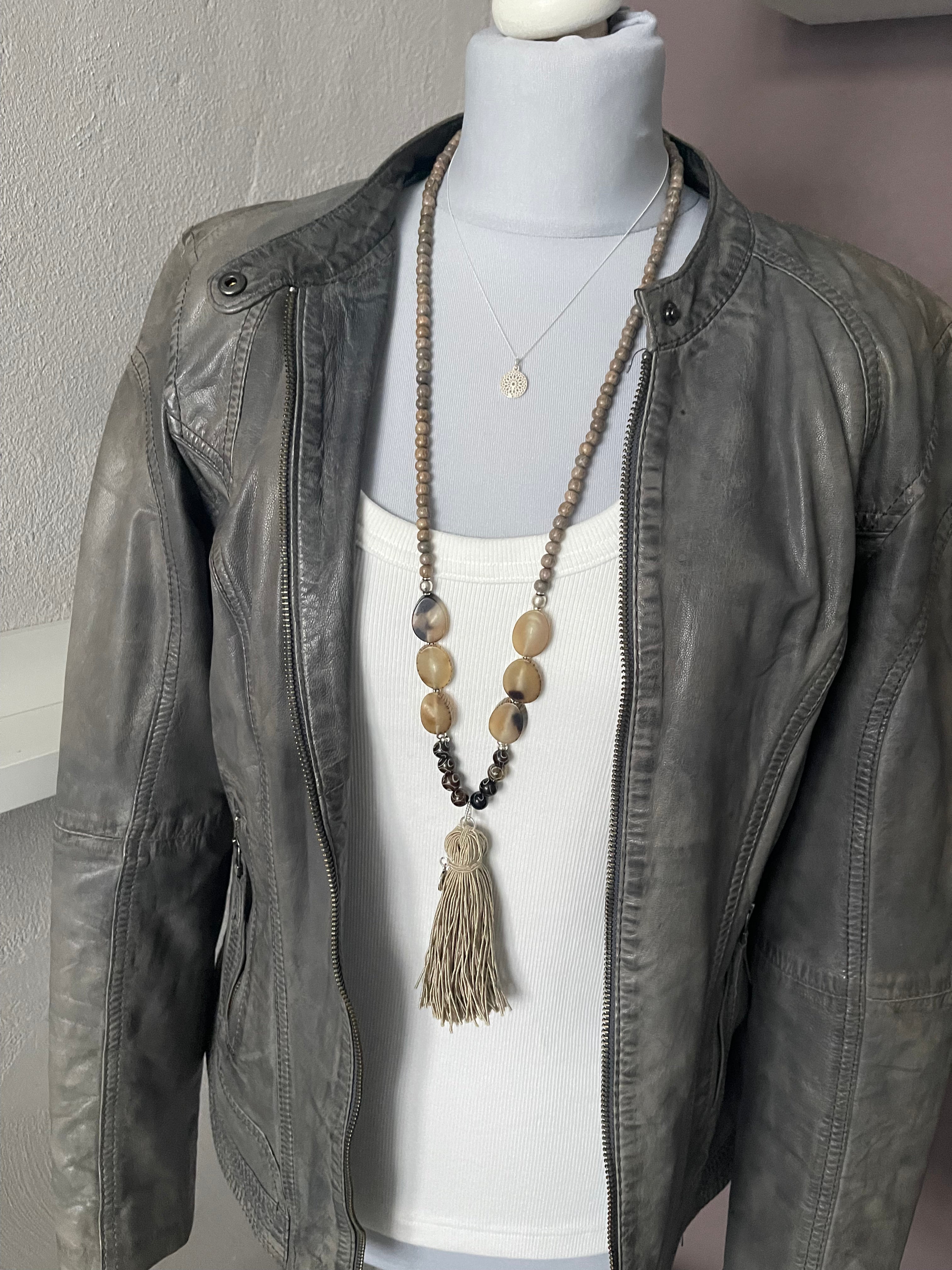 Kette lang "Afrika" Greywoodholz & White Horn