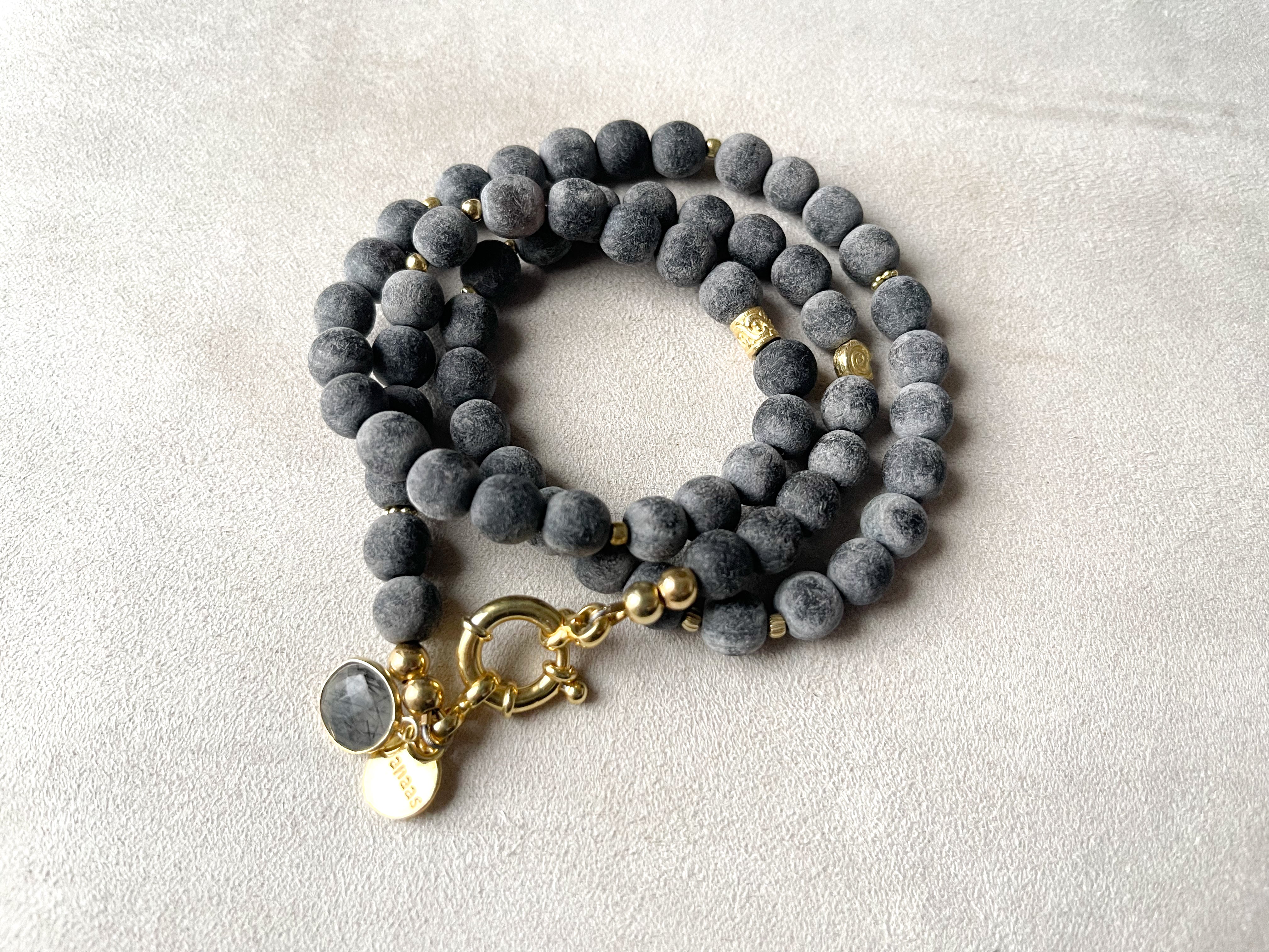 Armband PREMIUM - Horn grau matt mit Turmalinquarzanhänger