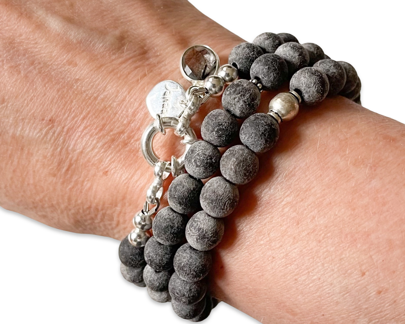 Armband PREMIUM - Horn grau matt mit Turmalinquarzanhänger